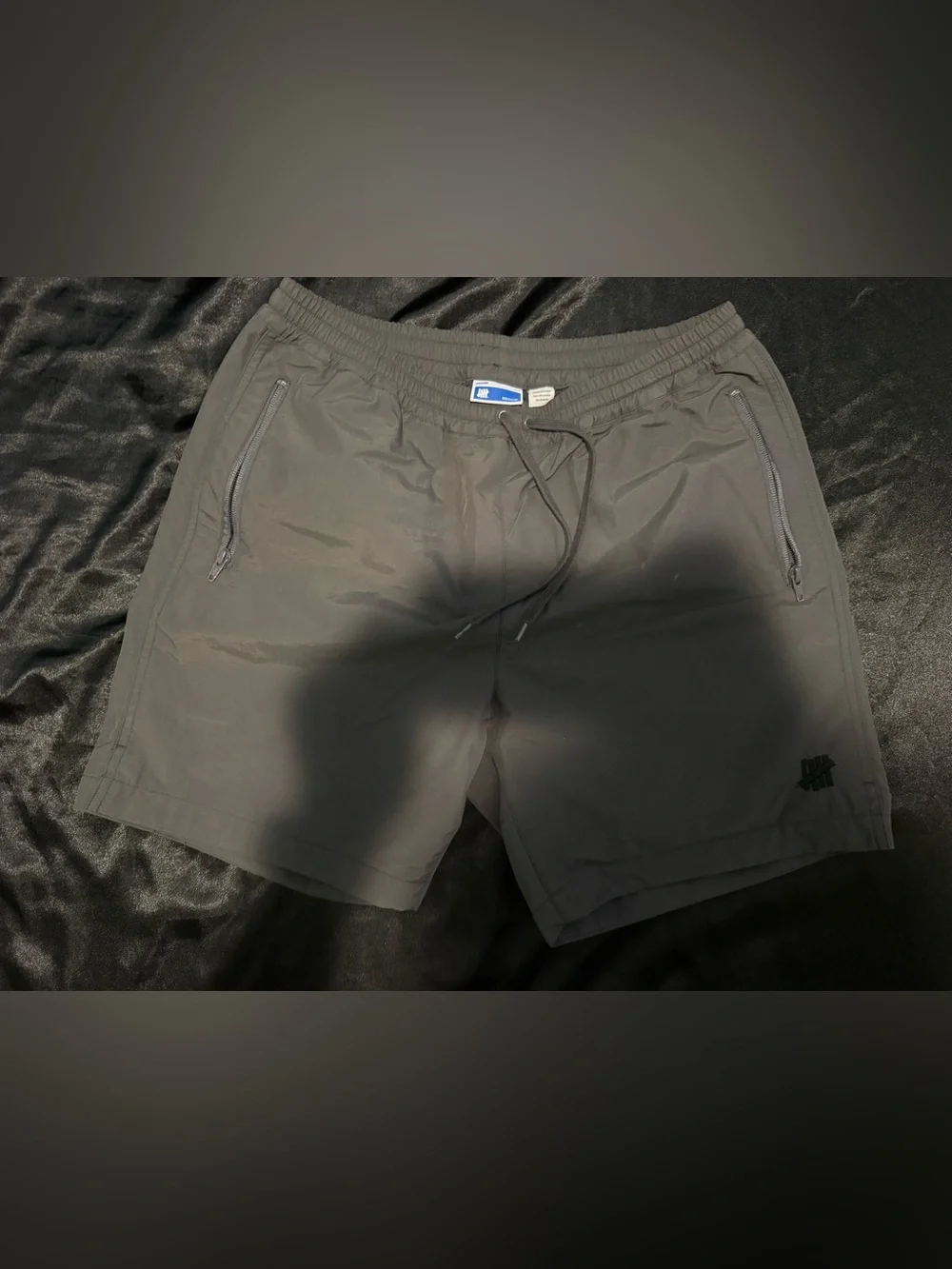 Men's grey Shorts - undefeated